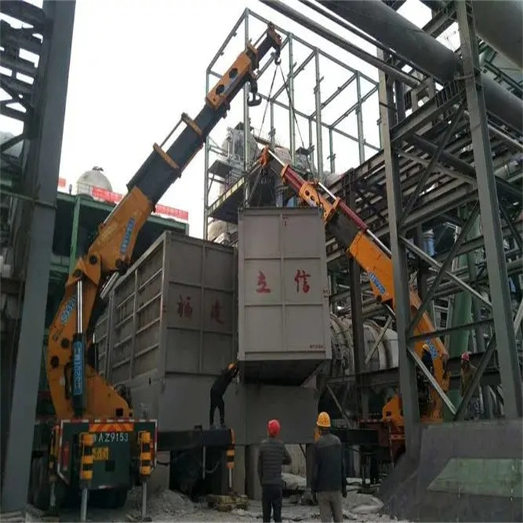 青岛城阳折臂吊车租赁电话